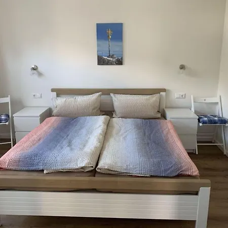 Апартаменты Holiday Leiner 2